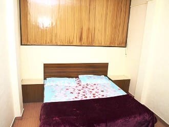 https://imgcld.yatra.com/ytimages/image/upload/t_hotel_yatra_details_desktop/v1467521315/Domestic Hotels/Hotels_Shimla/Hotel City Inn/Deluxe Room/Deluxe_Room_gfvfLL.jpg